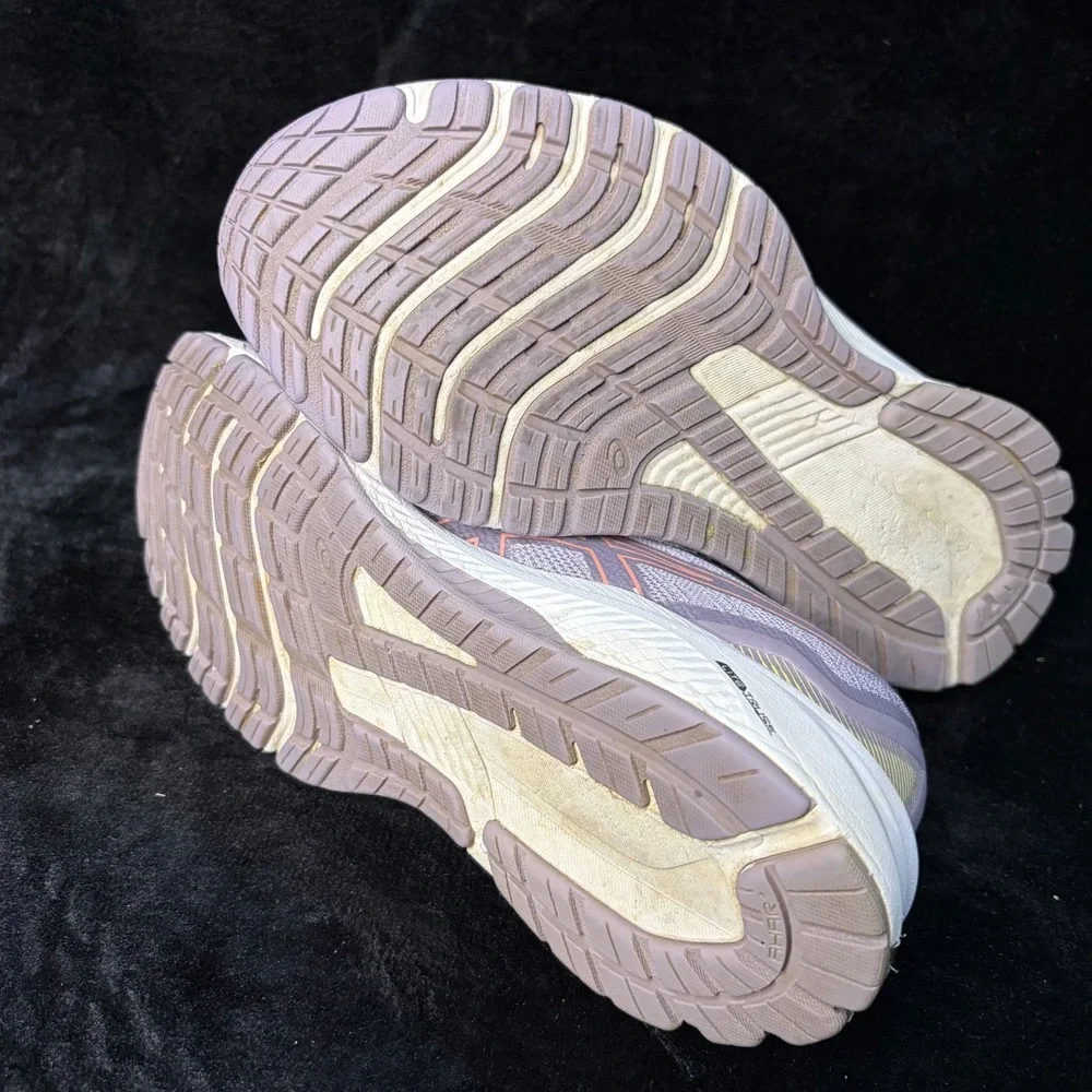 Asics Novablast 1012B137 Women's‎ 6.5 Running Shoes Lilac Opal Purple Sneakers